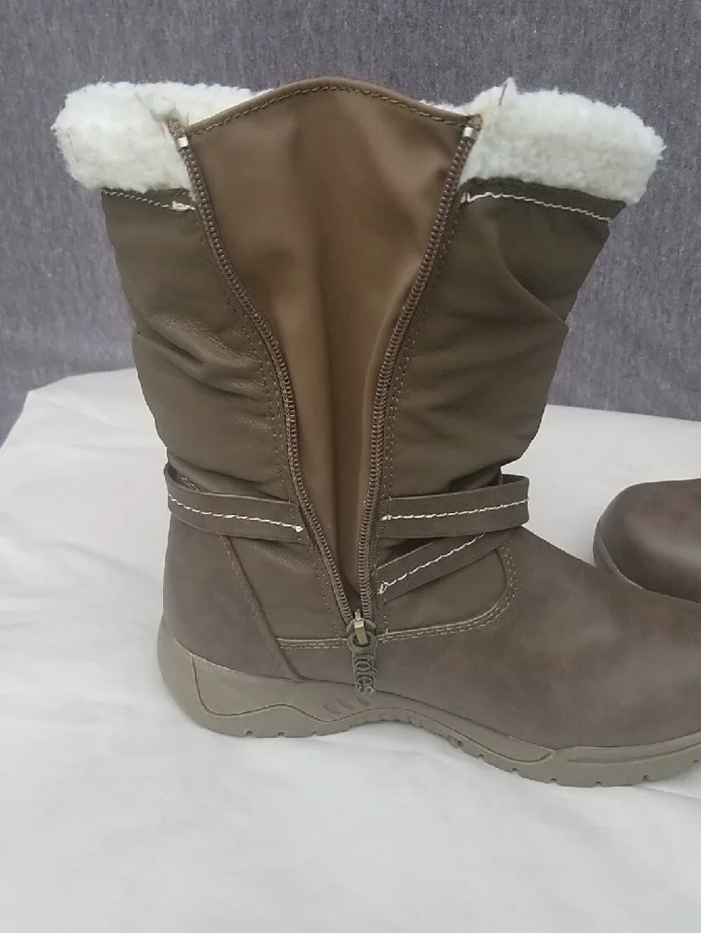 totes Taupe Winter Boots with White Faux-Shearling Cuff